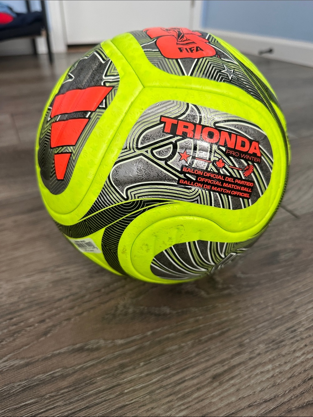 TRIONDA Pro 26 FIFA World Cup pro winter ball